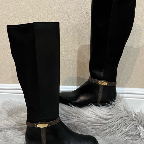 Michael Kors Leather Women’s Finley Tall Riding Boots-Black/Brown. NEW - Picture 4 of 10